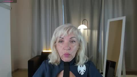 Lilia online show from 09-25-25, 11:14
