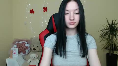 Snapshot of liliabang chatting on 02-27-25, 09:43 Liliabang online show from 02-27-25, 09:43