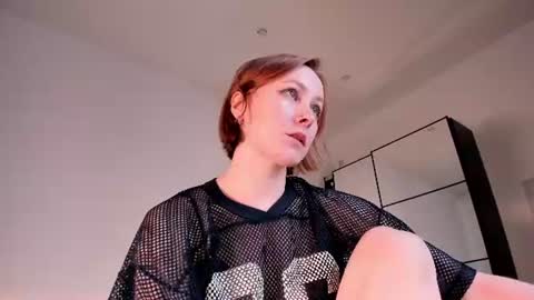 Snapshot of lilian_kroft chatting on 07-02-26, 12:11 LIL online show from 07-02-26, 12:11