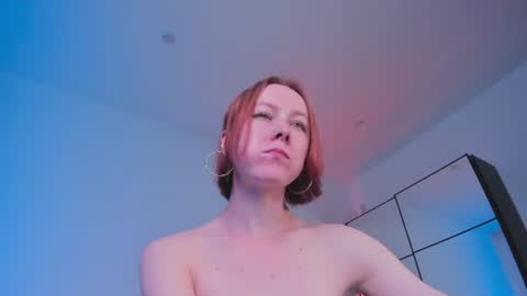 Snapshot of lilian_kroft chatting on 07-08-26, 01:15 LIL online show from 07-08-26, 01:15