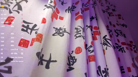 holis soy lily chang no olvides el pulgar arriba es muy importante para mi 3 independent model online show from 12-07-24, 12:52