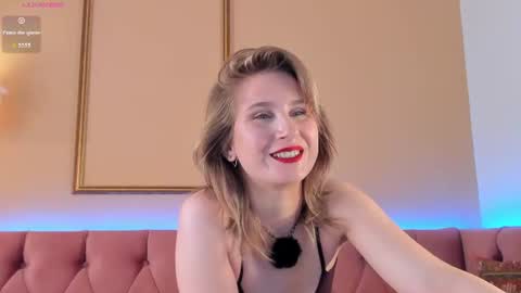 Snapshot of lilianadaniels chatting on 06-30-26, 01:28 Lilian online show from 06-30-26, 01:28