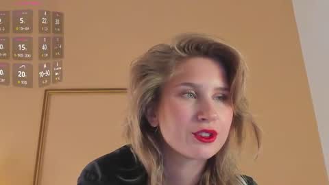 Snapshot of lilianadaniels chatting on 07-26-26, 01:36 Lilian online show from 07-26-26, 01:36