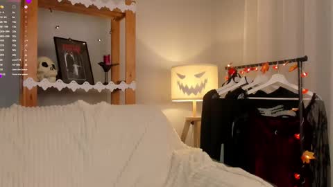 Anika online show from 10-28-25, 11:03