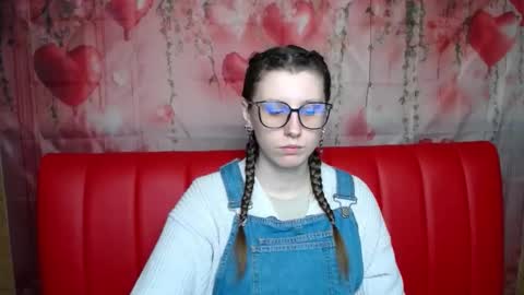 lilianashine online show from 02-18-26, 06:09