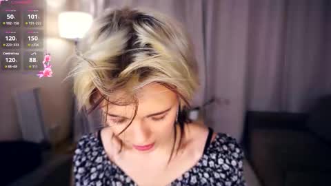 Snapshot of liliandaniels chatting on 10-03-25, 06:10 Lilian online show from 10-03-25, 06:10