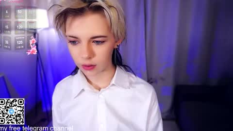 Snapshot of liliandaniels chatting on 10-04-25, 06:22 Lilian online show from 10-04-25, 06:22