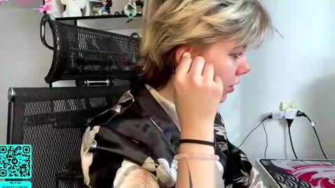 Lilian online show from 03-07-26, 07:16