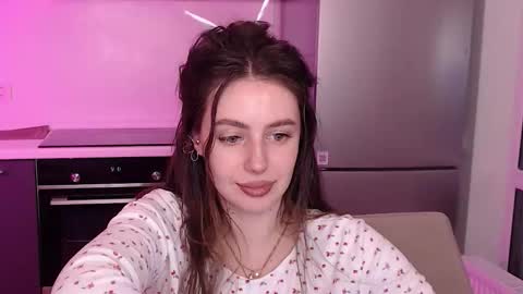 Snapshot of liliatlu chatting on 02-08-26, 07:17 Lilu online show from 02-08-26, 07:17