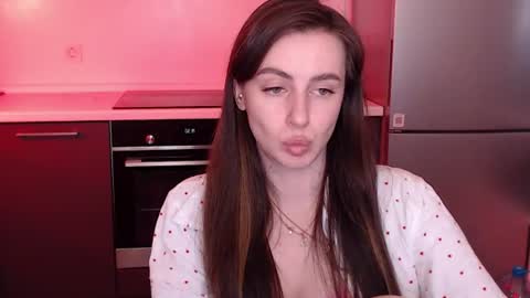 Lilu online show from 06-27-26, 10:26