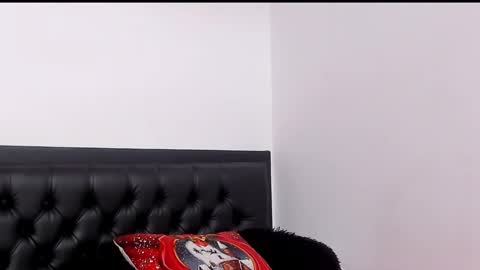 lilibluex online show from 12-14-24, 04:31