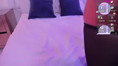 Snapshot of lilieth_white chatting on 07-21-26, 08:33 Lilieth online show from 07-21-26, 08:33