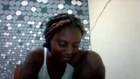 liligal online show from 06-16-26, 08:00
