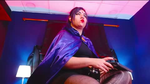 LILIH online show from 10-31-25, 11:55