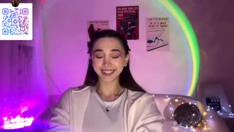 Lina online show from 04-10-26, 10:36