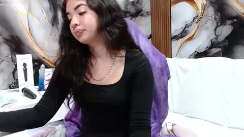 lilimini online show from 05-23-26, 07:40