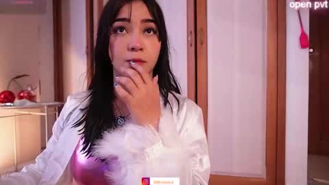 Lilith Rosse online show from 11-26-25, 06:31