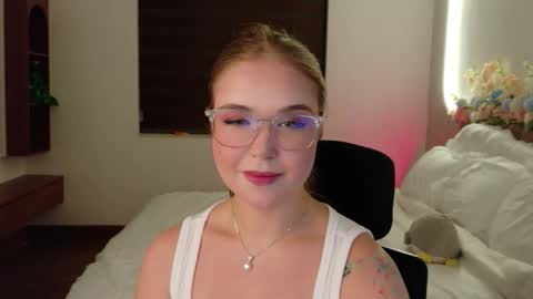 Lilith Bonheur online show from 04-07-26, 09:48