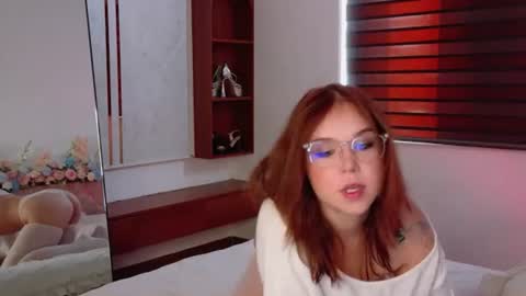 Lilith Bonheur online show from 06-11-26, 12:32