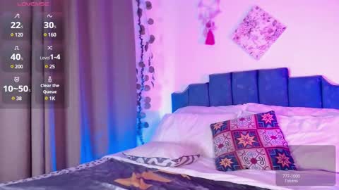 ---Lilith--- online show from 12-23-24, 09:40