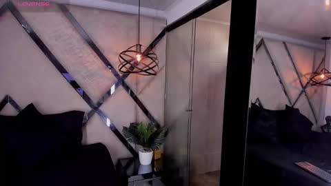 ---Lilith--- online show from 02-08-26, 03:48