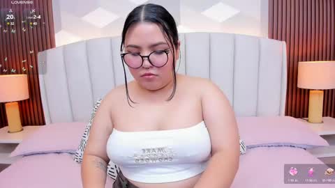 Snapshot of lilith_hills_ chatting on 02-16-25, 01:47 Ashley online show from 02-16-25, 01:47