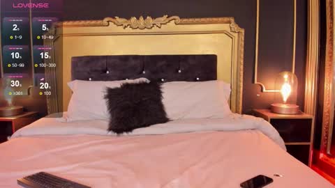 Snapshot of lilith_naugthy chatting on 02-10-26, 11:36 Lilith online show from 02-10-26, 11:36