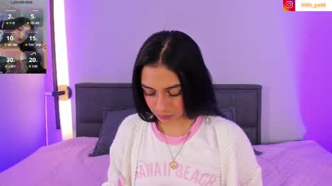 Lili petit  online show from 07-09-26, 01:26