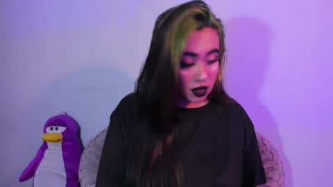 Lilith online show from 11-23-25, 04:23