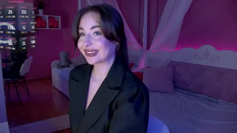 Snapshot of lilithlanne chatting on 04-07-26, 12:27 Lilith online show from 04-07-26, 12:27