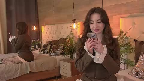 Snapshot of lilithlanne chatting on 04-11-26, 12:42 Lilith online show from 04-11-26, 12:42