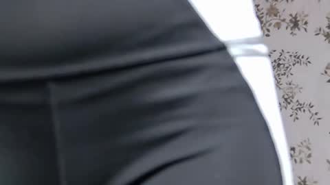 lilithmoonx_ online show from 03-04-26, 04:57