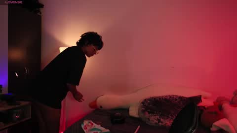 lilithrose_2 online show from 09-26-25, 05:11