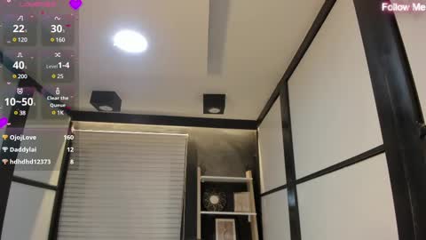 Snapshot of lilithteeen chatting on 02-09-25, 06:33 Lilith online show from 02-09-25, 06:33