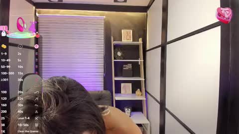 Snapshot of lilithteeen chatting on 02-26-25, 06:15 Lilith online show from 02-26-25, 06:15