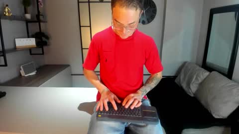 Lil James online show from 12-04-25, 07:55