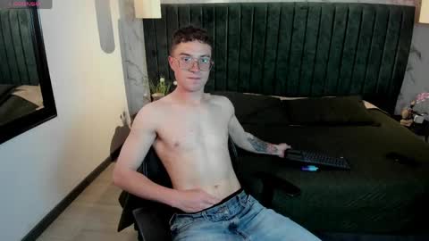 Lil James online show from 04-11-26, 08:24