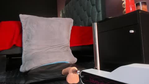 lilla_rossy online show from 01-05-26, 07:06