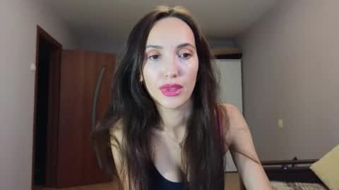 Lillian online show from 10-18-25, 12:17