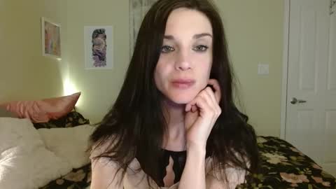 Lillian Rose online show from 01-20-25, 03:48