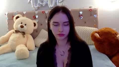 Snapshot of lilliana_moon chatting on 02-11-26, 10:31 lilliana_moon online show from 02-11-26, 10:31