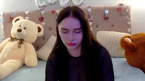 Snapshot of lilliana_moon chatting on 02-25-26, 08:02 lilliana_moon online show from 02-25-26, 08:02