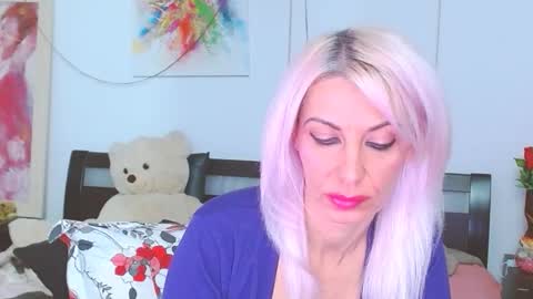 Lara online show from 11-03-25, 10:32