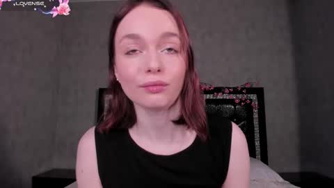 Snapshot of lillianperrys chatting on 03-02-26, 05:42 Lily online show from 03-02-26, 05:42