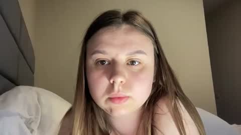 Lily online show from 10-11-25, 12:54