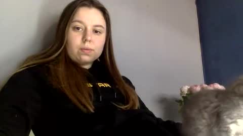 Lily online show from 10-20-25, 11:43