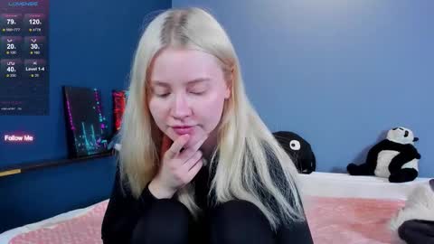 lillie_berry online show from 03-04-26, 06:08