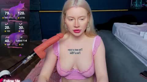 lillie_berry online show from 03-22-26, 04:16
