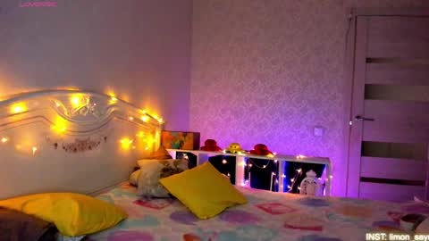 LilliMoore online show from 03-27-26, 11:37