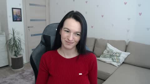 Snapshot of lilliyves chatting on 05-05-26, 10:23 lilliyves online show from 05-05-26, 10:23